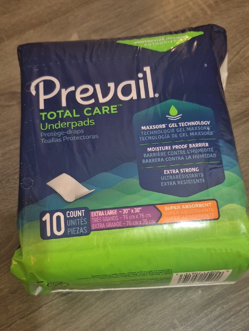 Prevail Total Care Underpads in Blue and Green - 10 Count